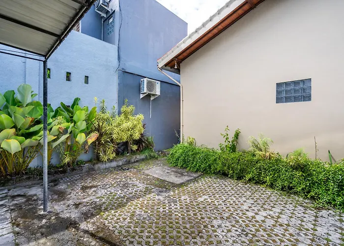 Rumah Kodel In Legian Appartamento *